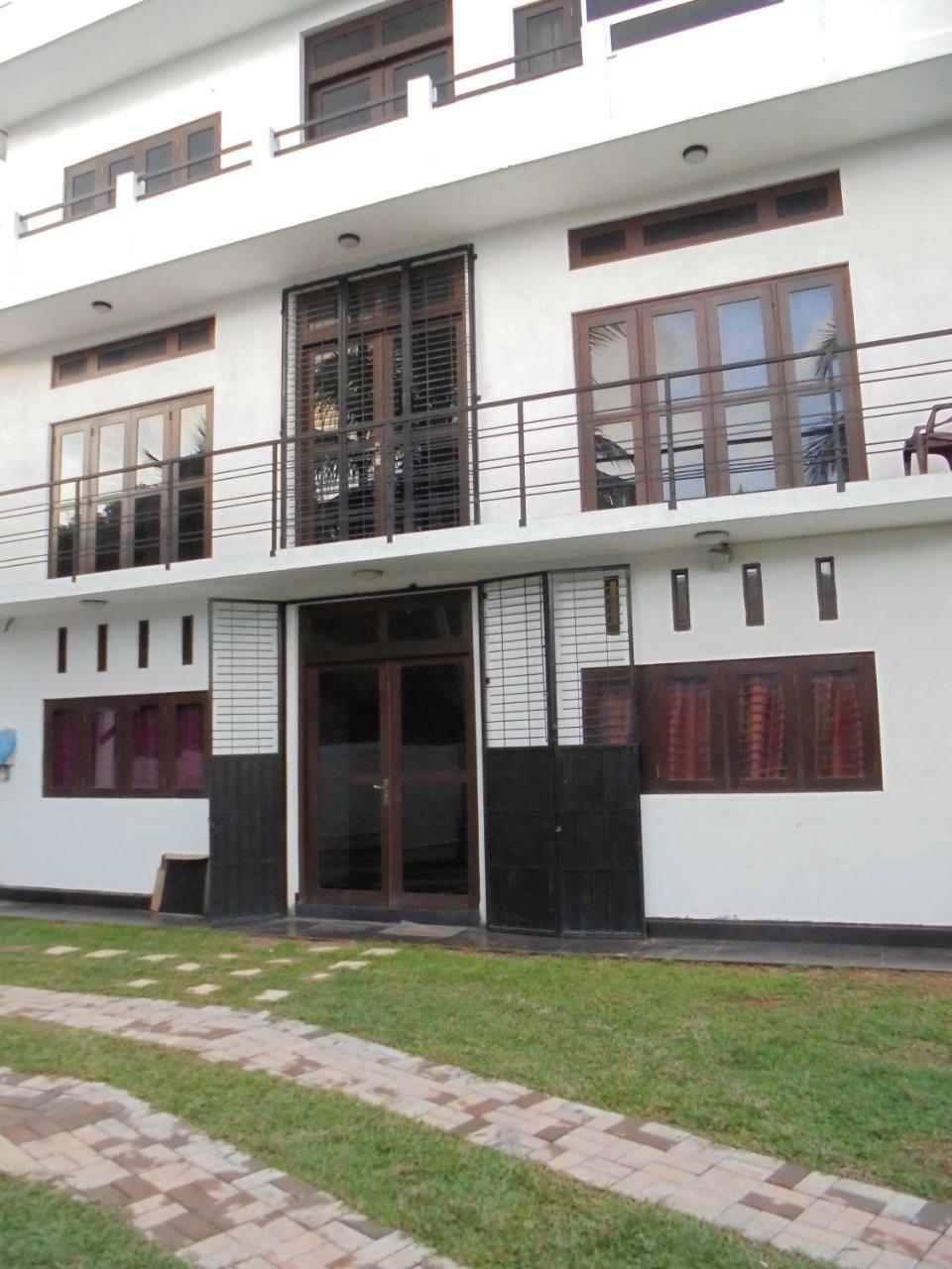 Jmf Hotel Negombo Zewnętrze zdjęcie