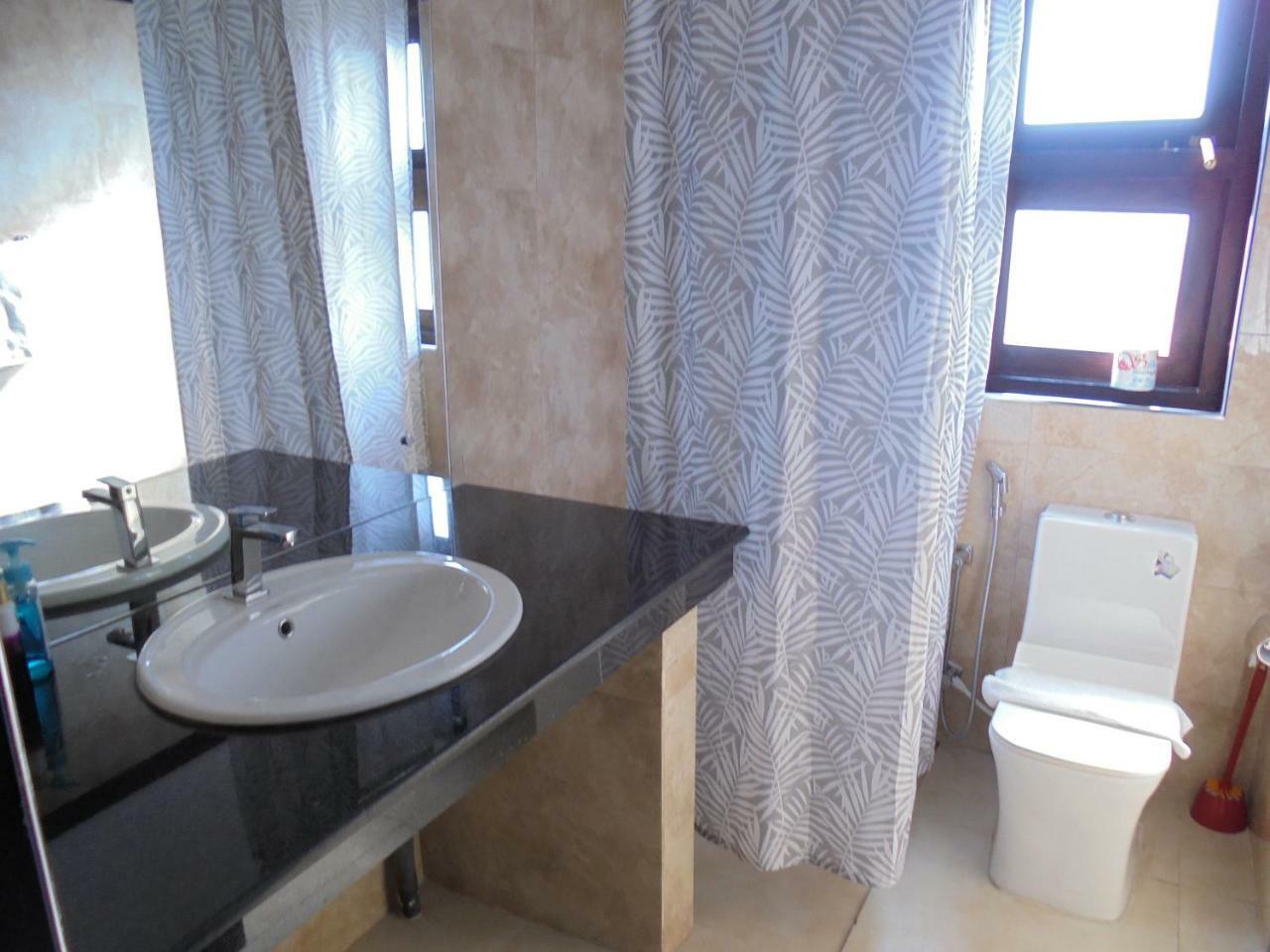 Jmf Hotel Negombo Zewnętrze zdjęcie